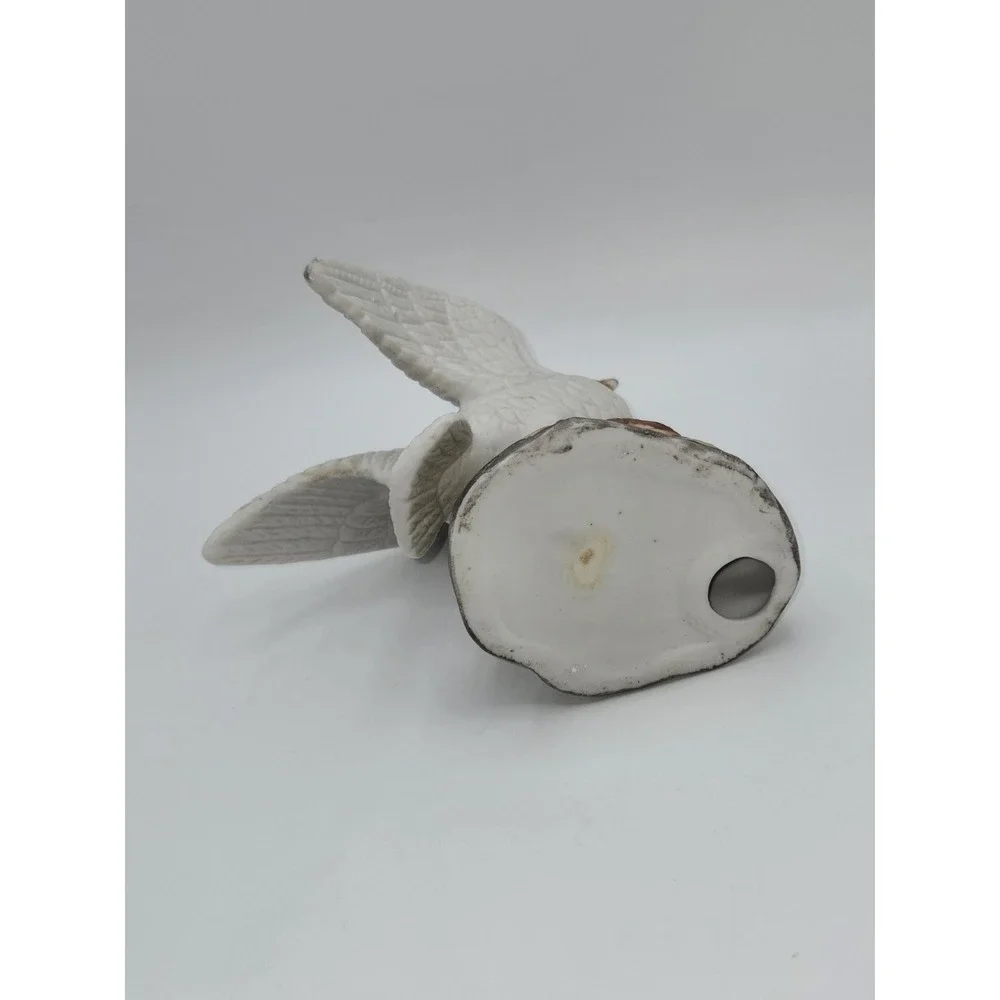 Vintage White Dove Bird Figurine Ceramic Sculpture Nature Woodland Decor